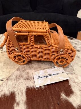Tommy Bahama Orange Wicker Car Novelty Handbag